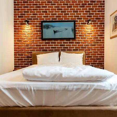 Gramofon Hotel